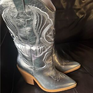 Isnom Cowboy Boots